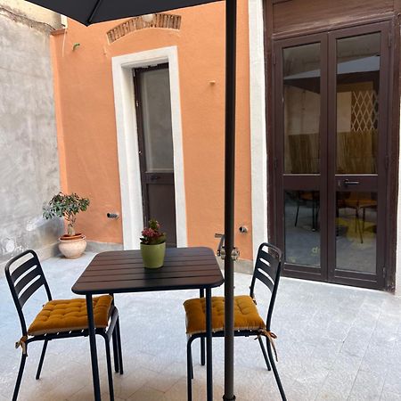 הוילה Domus Catania Centro מראה חיצוני תמונה