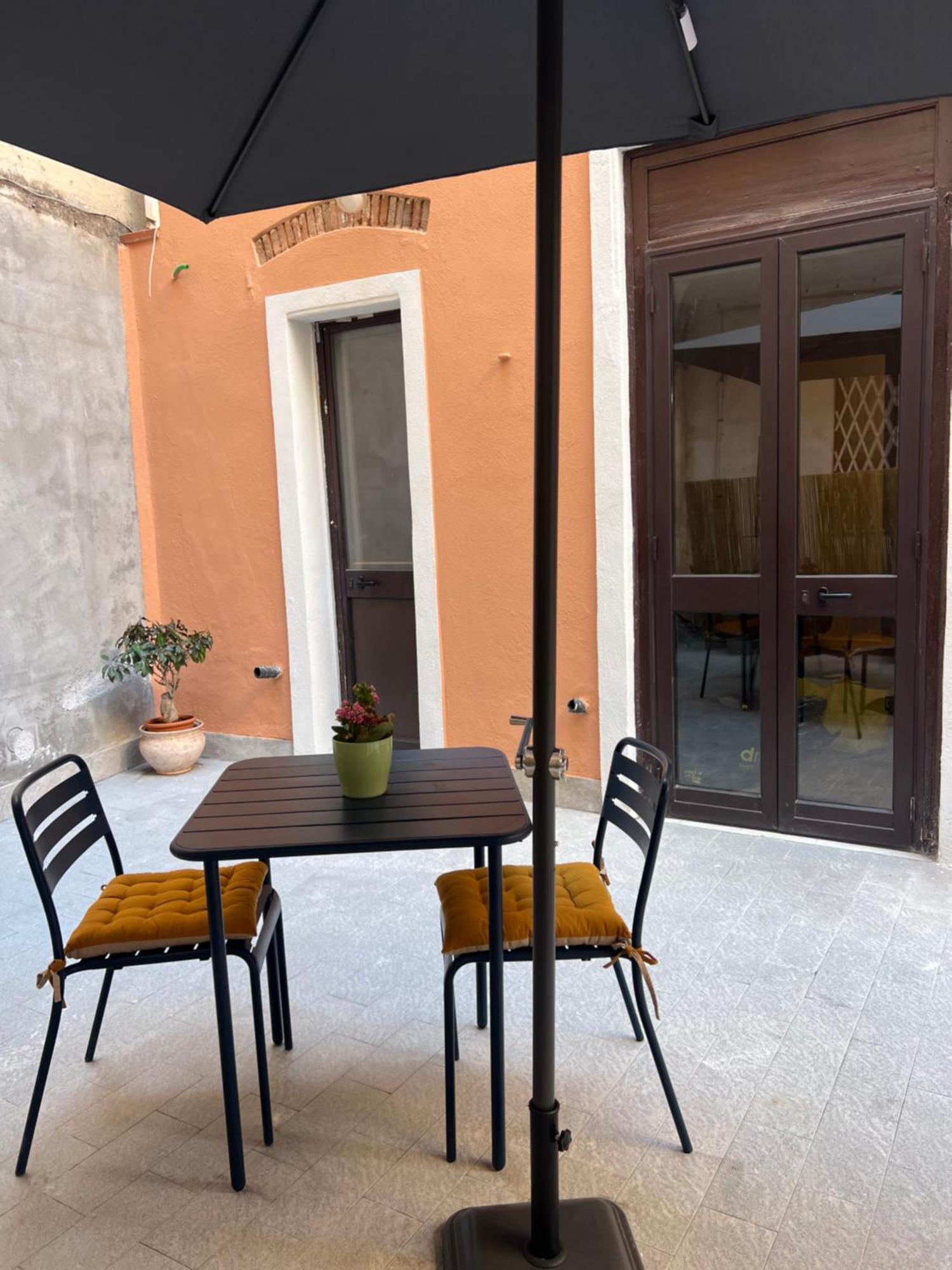 הוילה Domus Catania Centro מראה חיצוני תמונה